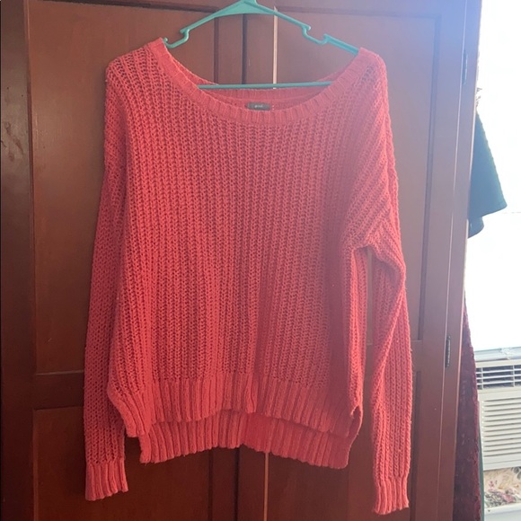 Sweater - Picture 1 of 1